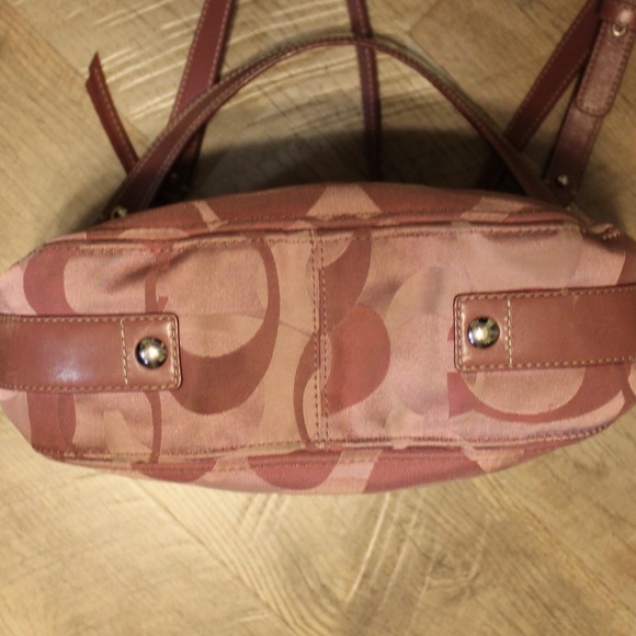 Coach Shoulder/Cross-body Hobo Purse - Picture 3 of 5